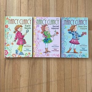 Box Set of 3 hardcover Fancy Nancy Clancy books